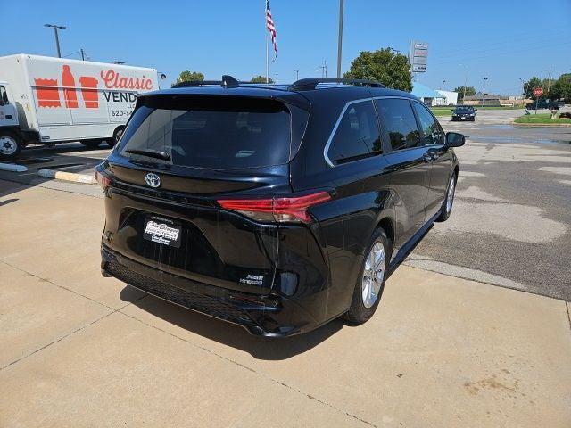 used 2021 Toyota Sienna car, priced at $30,463