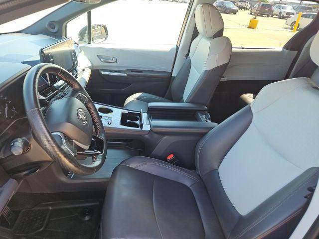 used 2021 Toyota Sienna car, priced at $30,463