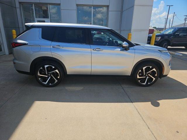 used 2024 Mitsubishi Outlander car, priced at $23,463