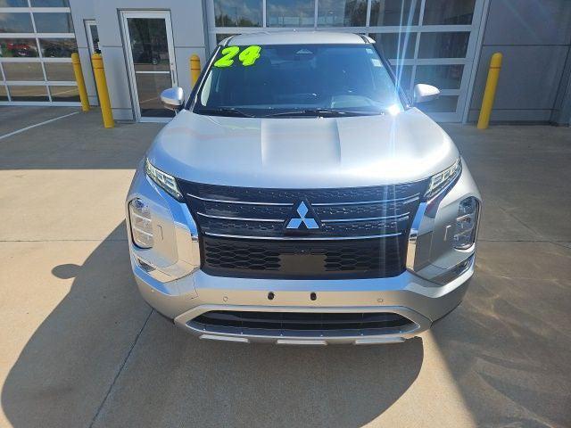 used 2024 Mitsubishi Outlander car, priced at $23,463