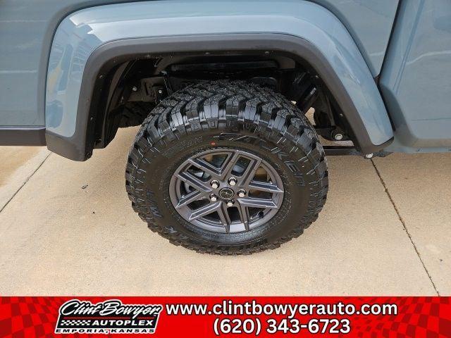 used 2024 Jeep Gladiator car, priced at $37,963