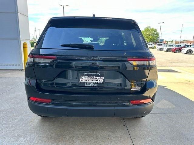 new 2024 Jeep Grand Cherokee car, priced at $41,863