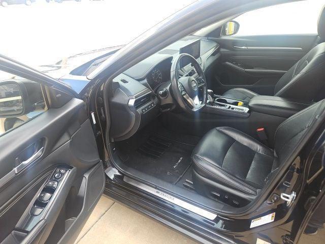 used 2023 Nissan Altima car, priced at $21,963