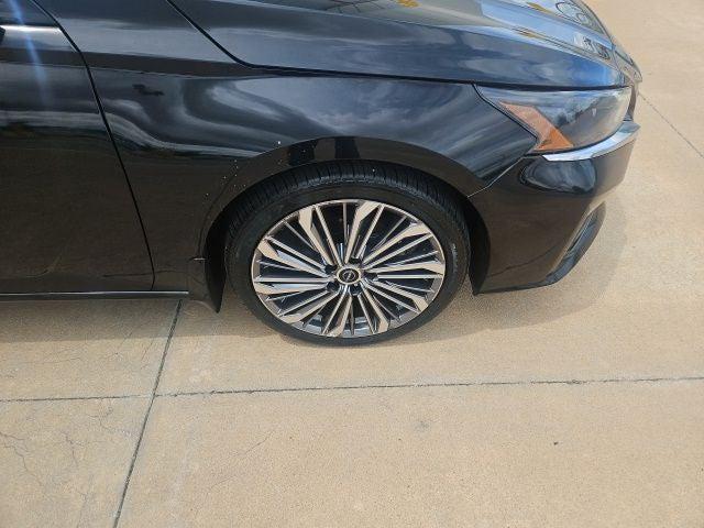used 2023 Nissan Altima car, priced at $21,963