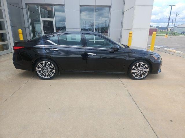 used 2023 Nissan Altima car, priced at $21,963