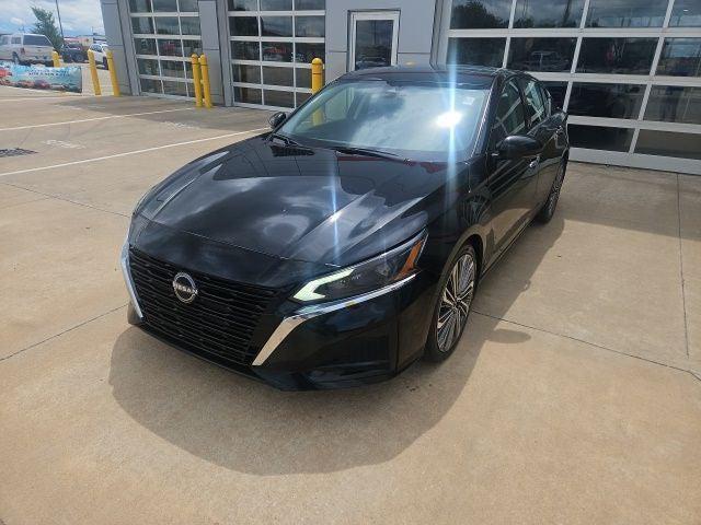 used 2023 Nissan Altima car, priced at $21,963