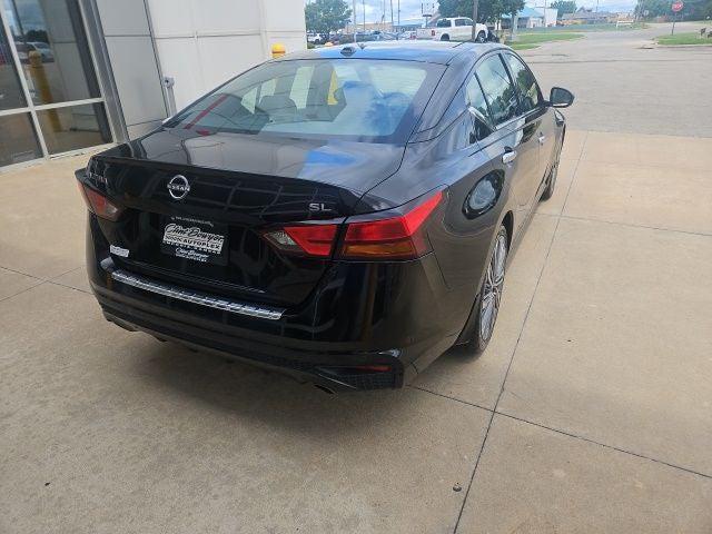 used 2023 Nissan Altima car, priced at $21,963