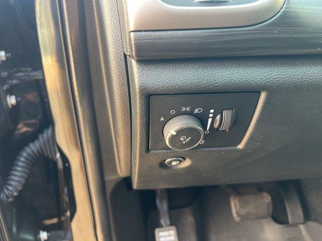 used 2022 Jeep Grand Cherokee car, priced at $30,763