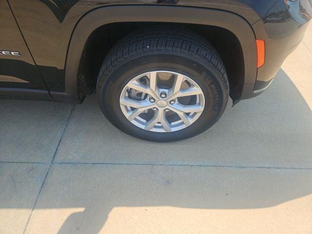 used 2023 Jeep Grand Cherokee L car, priced at $32,963