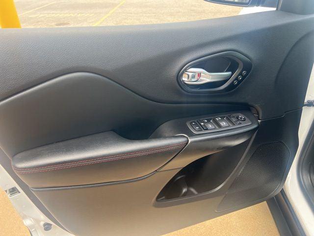 used 2022 Jeep Cherokee car, priced at $26,563