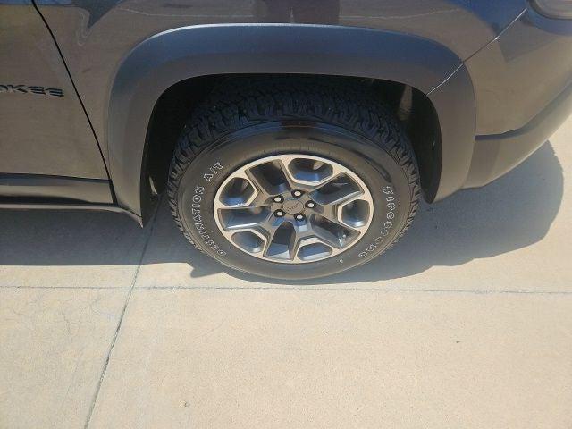 used 2022 Jeep Cherokee car, priced at $26,463