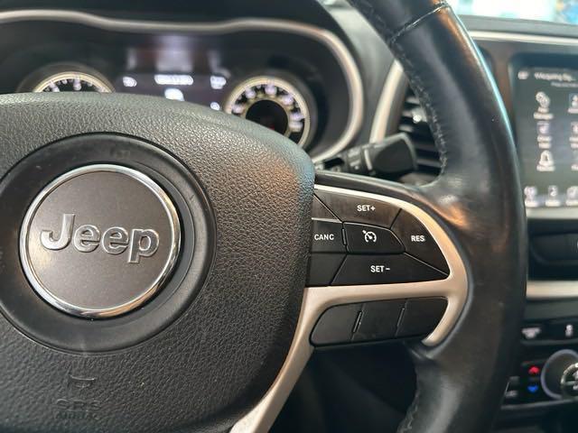 used 2018 Jeep Cherokee car, priced at $17,539