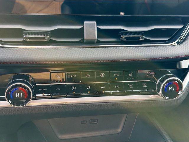 new 2026 Chevrolet Equinox car, priced at $34,515