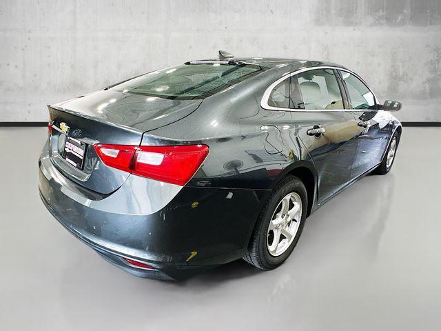 used 2018 Chevrolet Malibu car, priced at $13,419