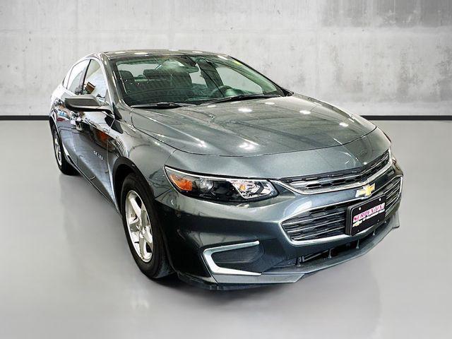 used 2018 Chevrolet Malibu car, priced at $13,419