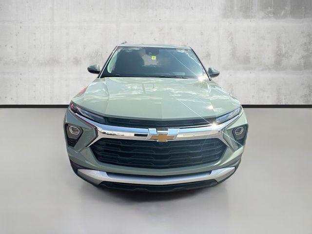new 2026 Chevrolet TrailBlazer car, priced at $25,215