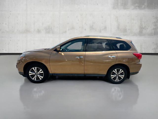 used 2017 Nissan Pathfinder car, priced at $13,499