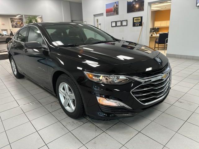 used 2022 Chevrolet Malibu car, priced at $18,413