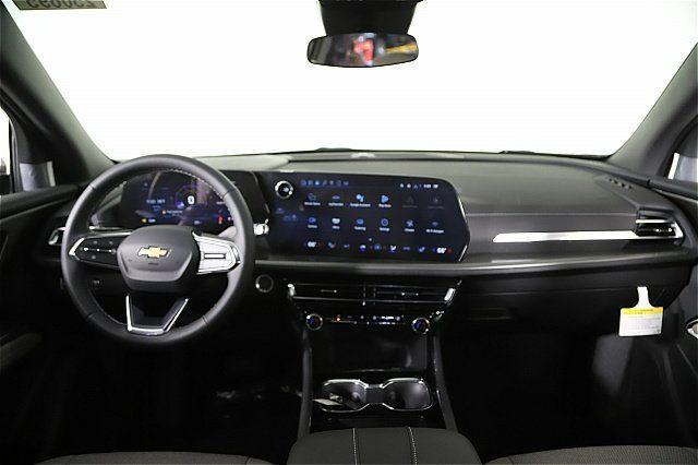 new 2025 Chevrolet Traverse car, priced at $41,502