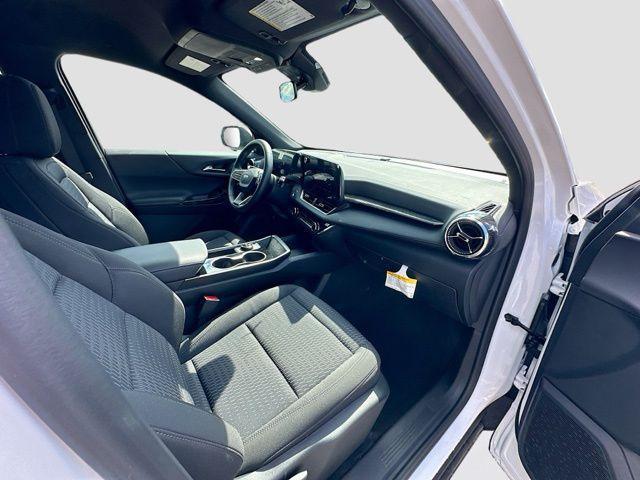 new 2026 Chevrolet Equinox car, priced at $26,995