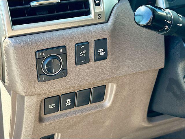 used 2017 Lexus GX 460 car, priced at $27,998