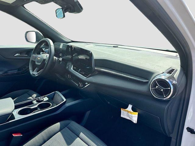 new 2026 Chevrolet Equinox car, priced at $26,995