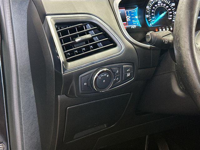 used 2019 Ford Edge car, priced at $18,196