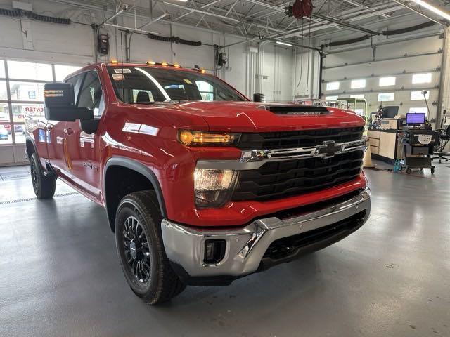 new 2025 Chevrolet Silverado 3500 car, priced at $60,998