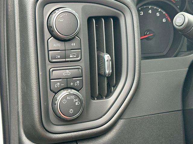 new 2024 Chevrolet Silverado 1500 car, priced at $35,995