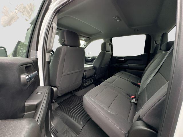 new 2024 Chevrolet Silverado 1500 car, priced at $35,995