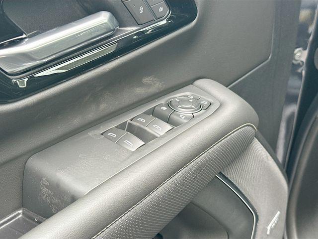 new 2025 Chevrolet Suburban car, priced at $80,787
