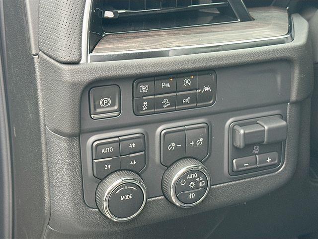 new 2025 Chevrolet Suburban car, priced at $80,787