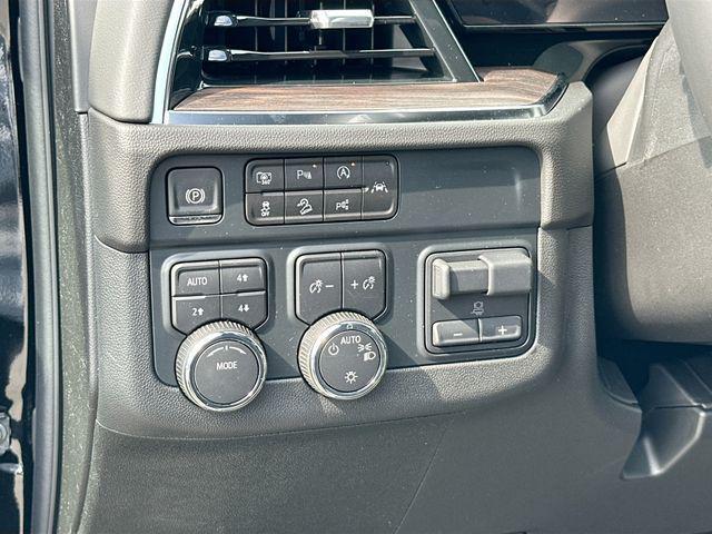 new 2025 Chevrolet Suburban car, priced at $65,023