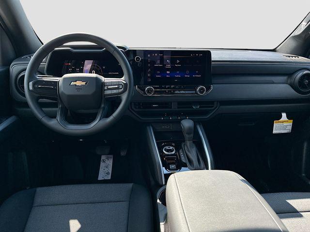 new 2025 Chevrolet Colorado car, priced at $33,995
