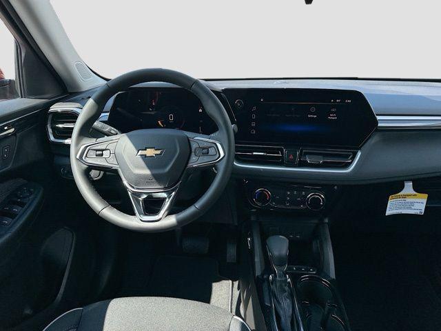 new 2026 Chevrolet TrailBlazer car, priced at $23,256