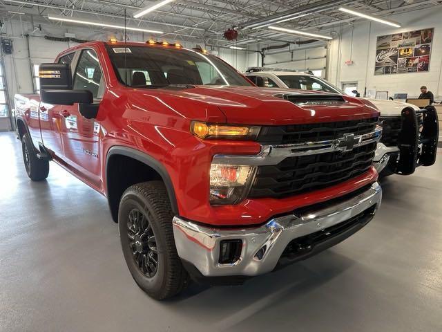 new 2025 Chevrolet Silverado 3500 car, priced at $60,995