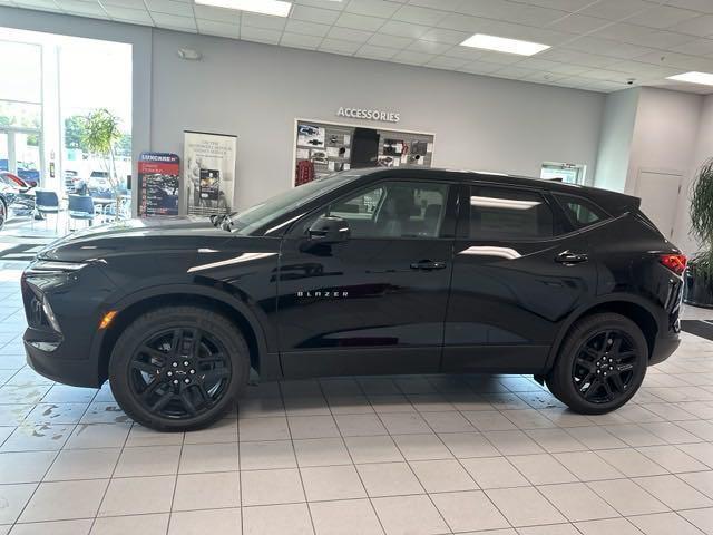 new 2025 Chevrolet Blazer car, priced at $38,995