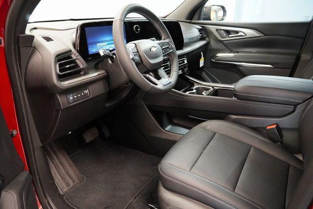 new 2025 Chevrolet Traverse car, priced at $41,995