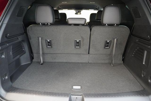 new 2025 Chevrolet Traverse car, priced at $41,995