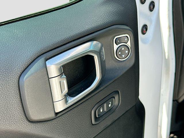 used 2022 Jeep Gladiator car, priced at $30,298