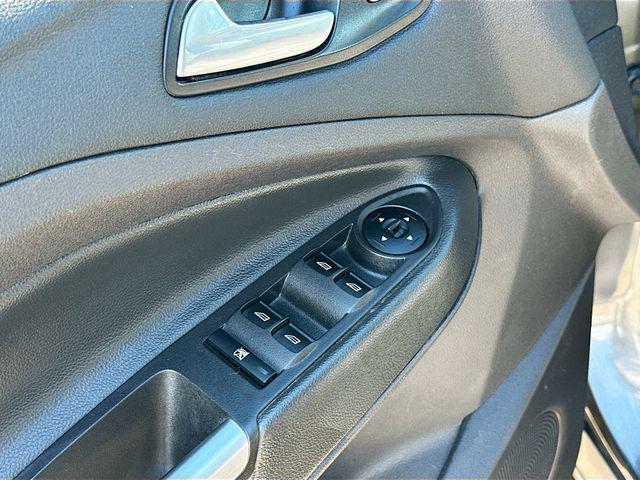 used 2015 Ford Escape car, priced at $9,186