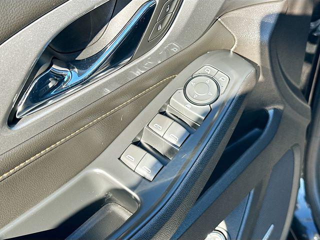 used 2018 Chevrolet Traverse car, priced at $17,293