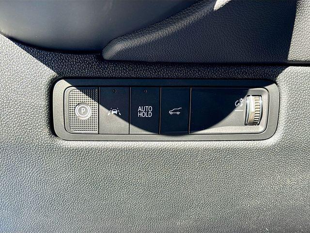 new 2025 Chevrolet Equinox EV car, priced at $46,880