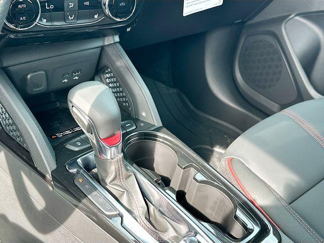 new 2025 Chevrolet TrailBlazer car, priced at $30,195