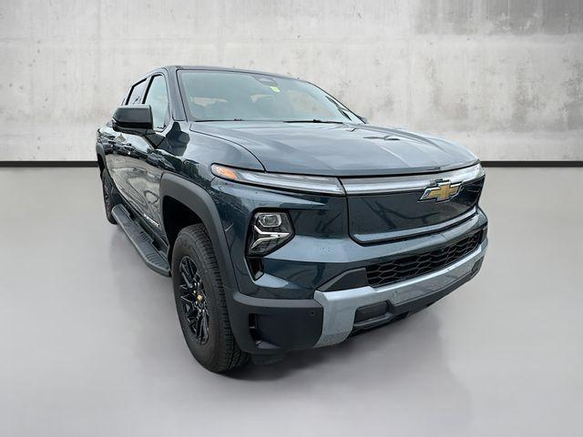 new 2025 Chevrolet Silverado EV car, priced at $67,005