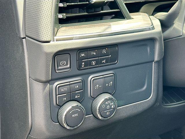 new 2025 Chevrolet Tahoe car, priced at $69,995