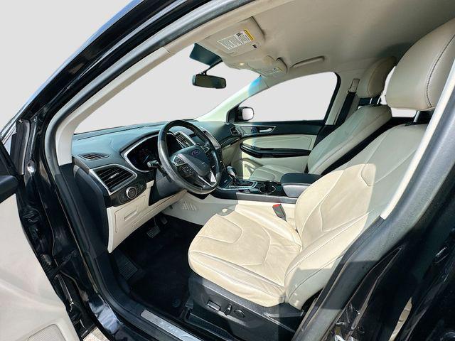 used 2015 Ford Edge car, priced at $12,394