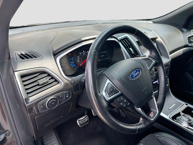 used 2019 Ford Edge car, priced at $18,869