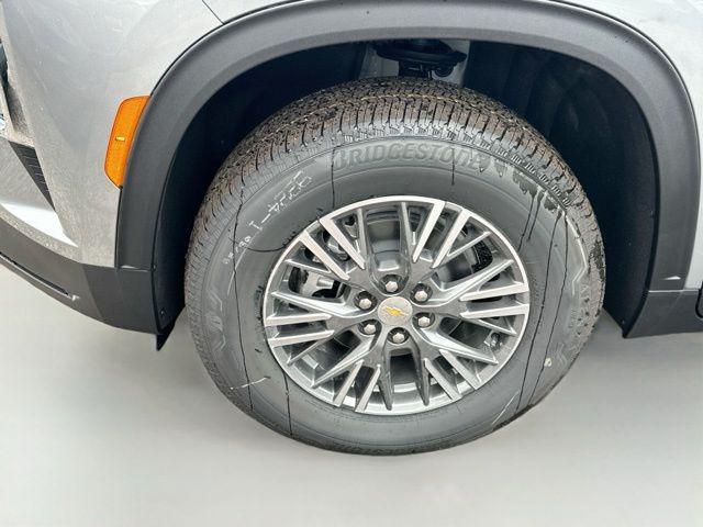 new 2025 Chevrolet Traverse car, priced at $41,426