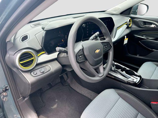 new 2025 Chevrolet Trax car, priced at $21,785